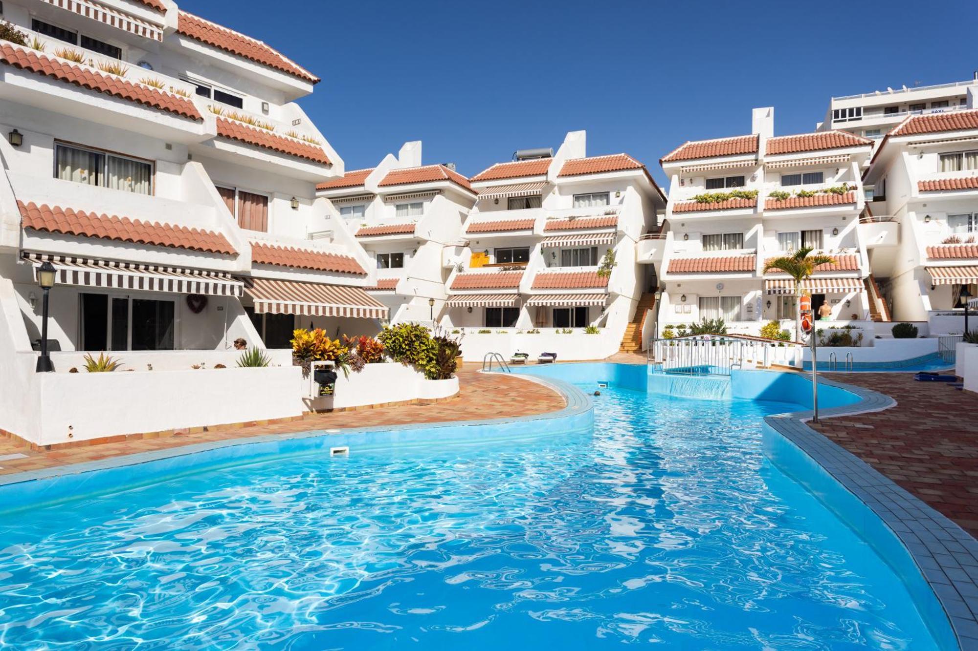 Home2book Vibrant Americas Apt, Pool Retreat Apartment Arona (Tenerife)