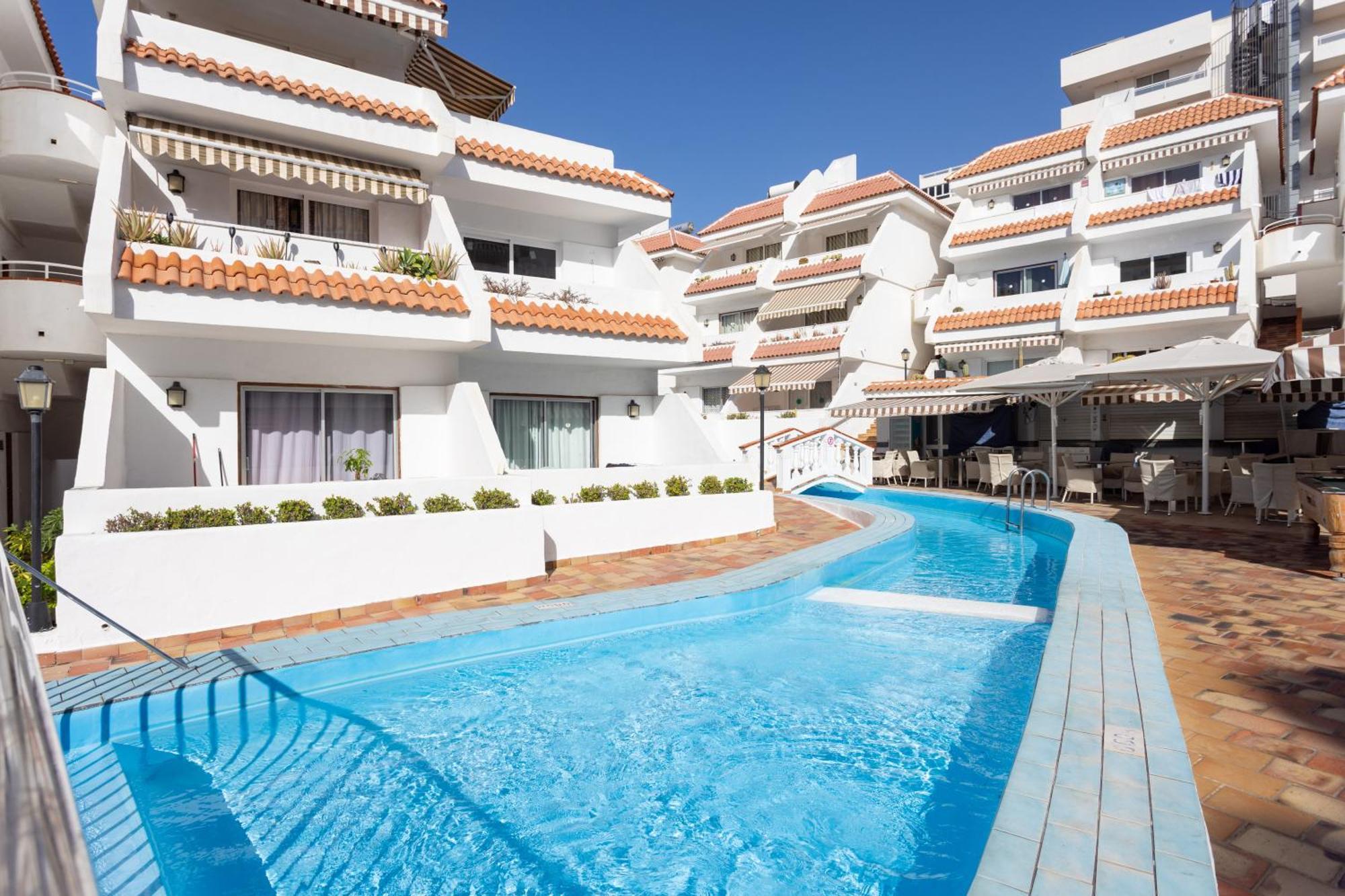 Home2book Vibrant Americas Apt, Pool Retreat * Arona (Tenerife)